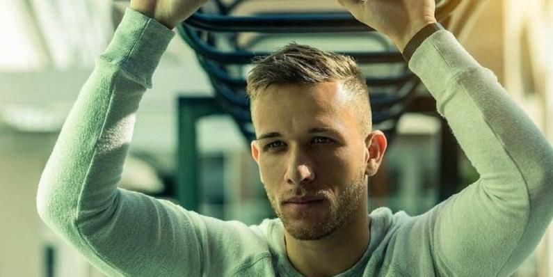 最终以微弱 最终以微弱