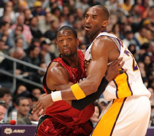 更适合担任 更适合担任